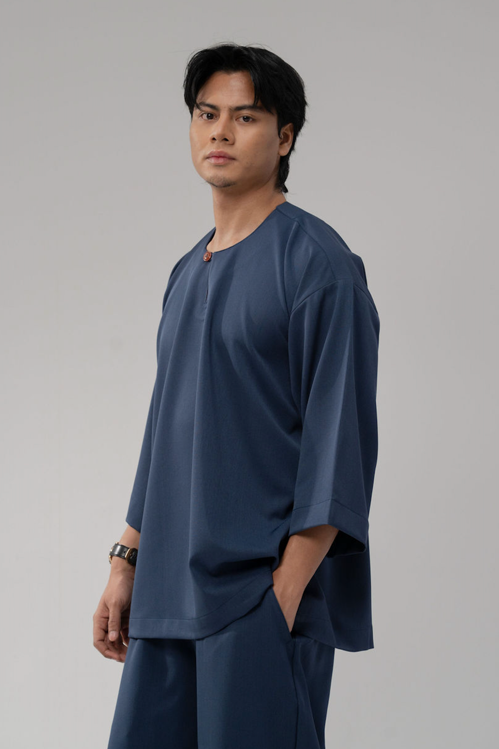 Bentara Baju Melayu in Ash Blue