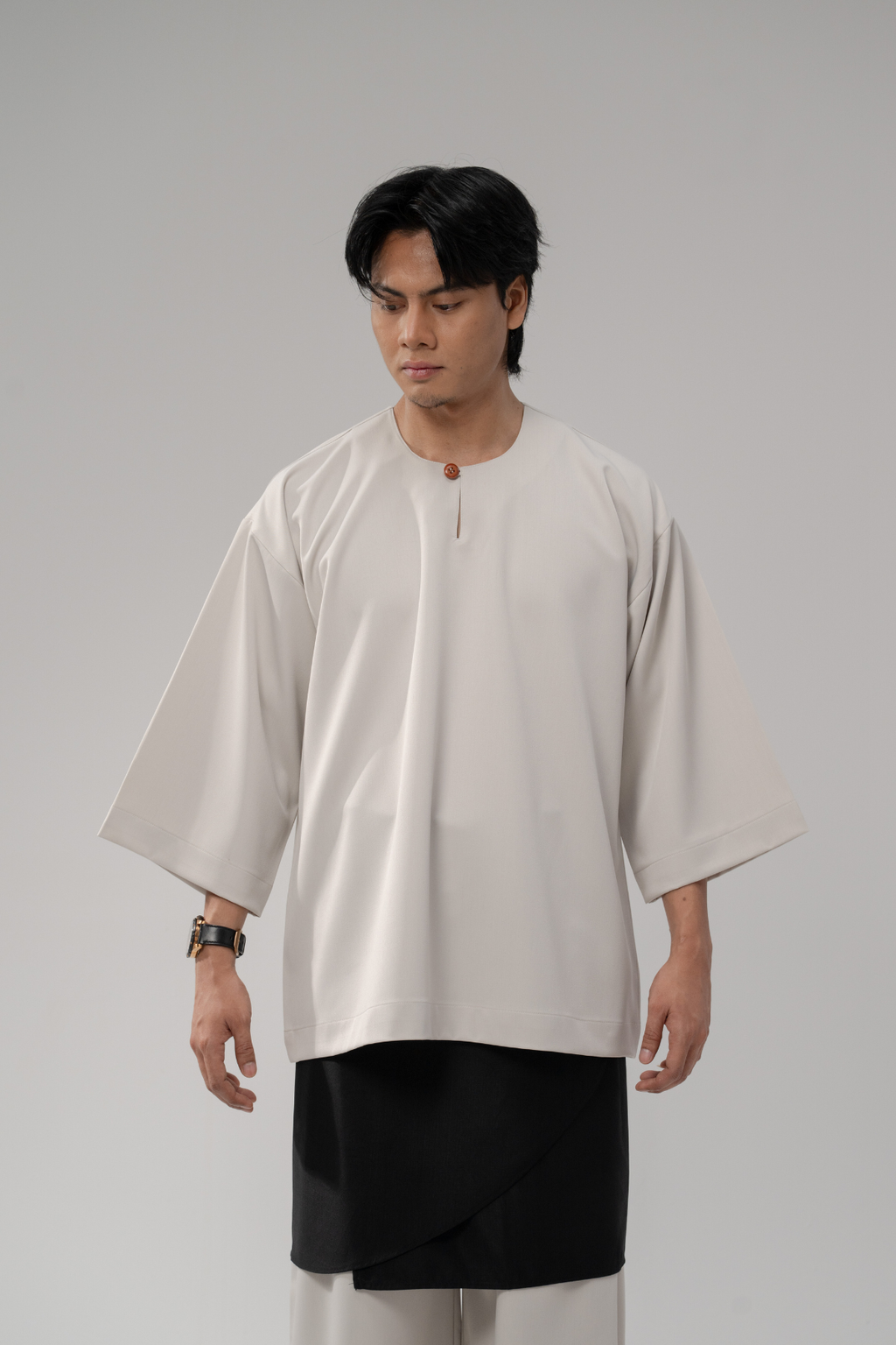 Pre-order: Bentara Baju Melayu in Moonlit Silver