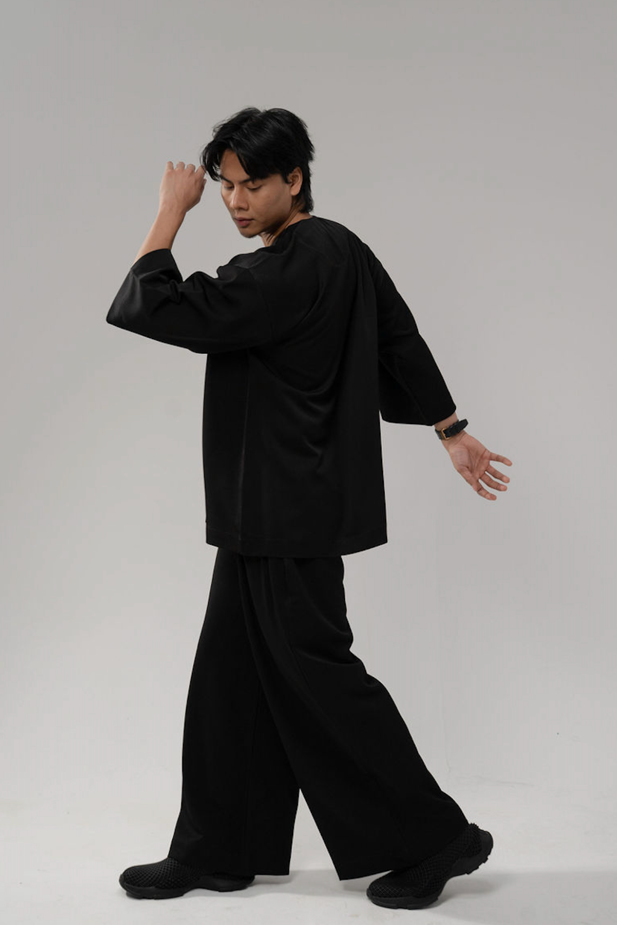 Bentara Baju Melayu in Black