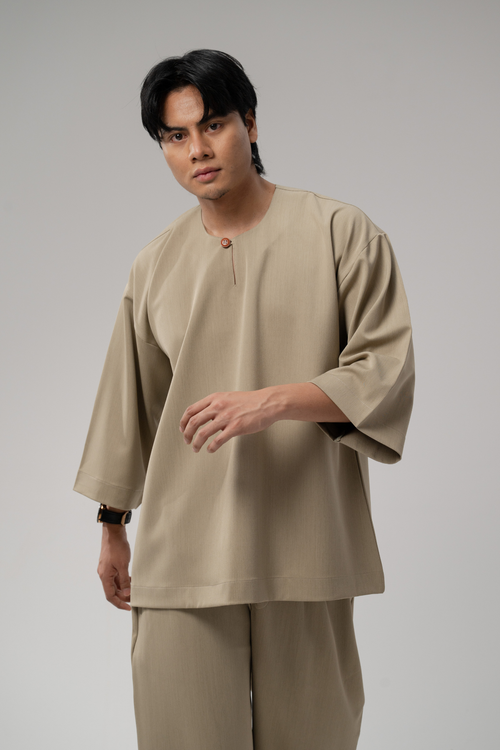 Bentara Baju Melayu in Desert Khaki