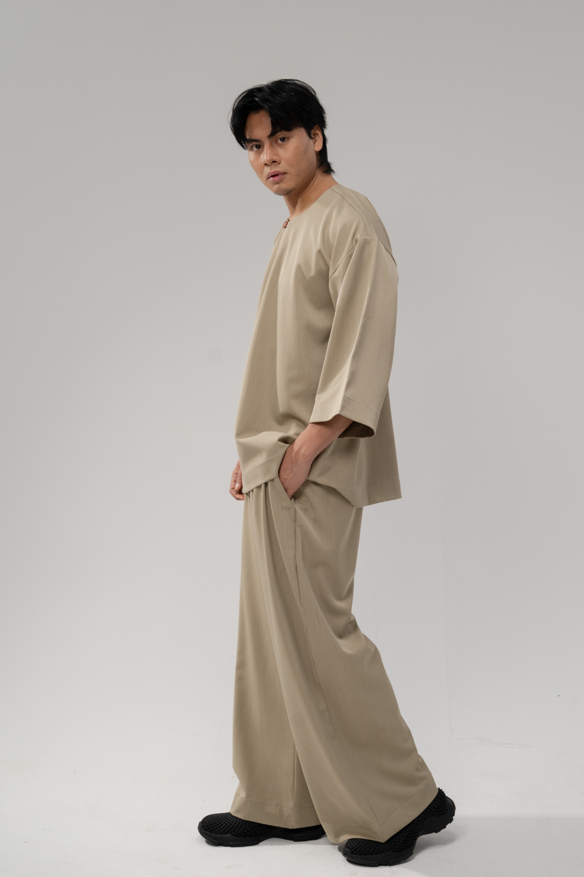 Bentara Baju Melayu in Desert Khaki