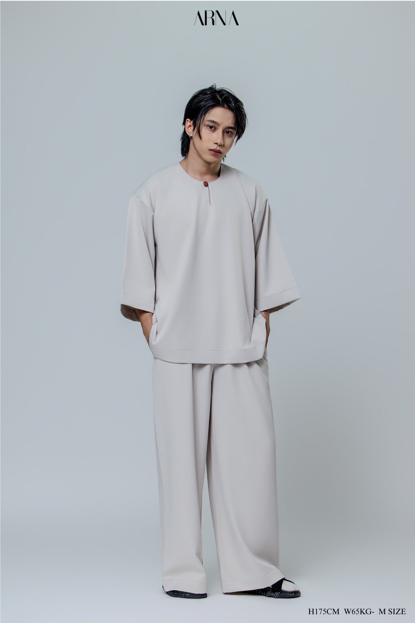 Bentara Baju Melayu in Moonlit Silver