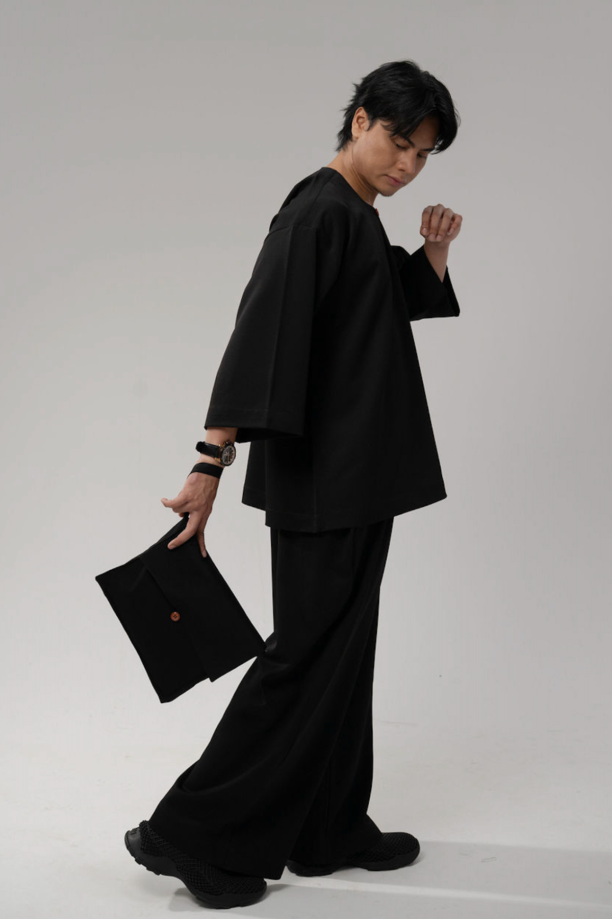 Bentara Baju Melayu in Black