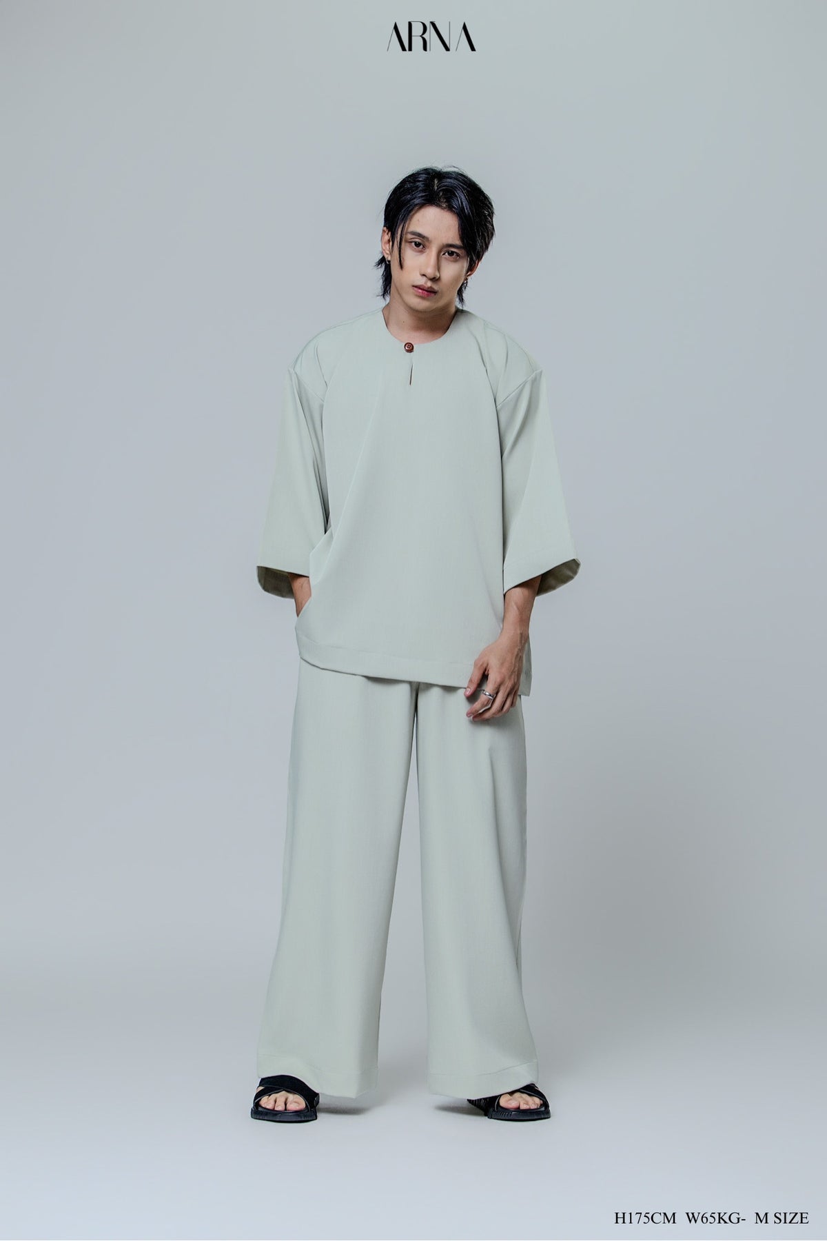 Bentara Baju Melayu in Sage Green