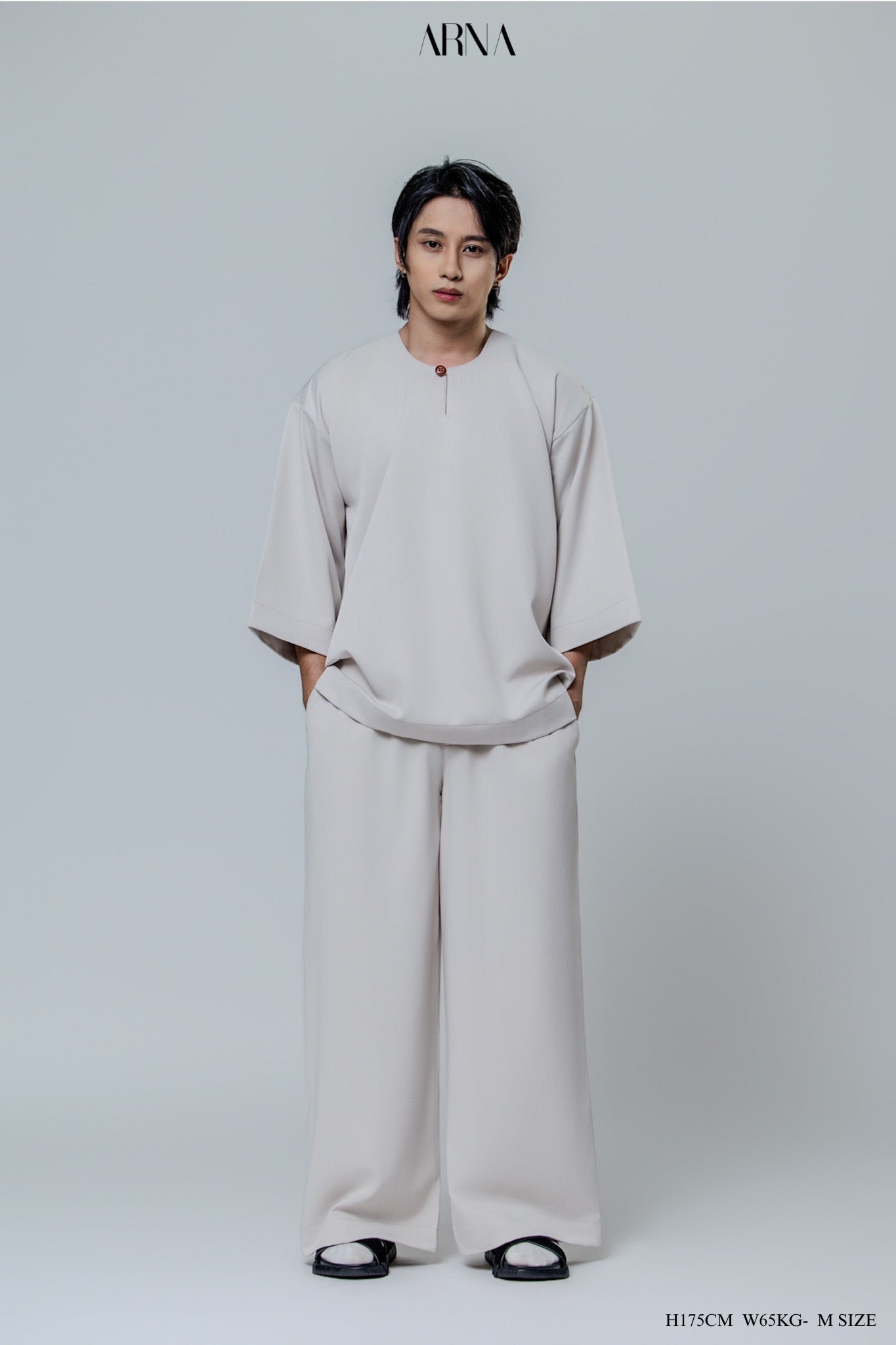Bentara Baju Melayu in Moonlit Silver