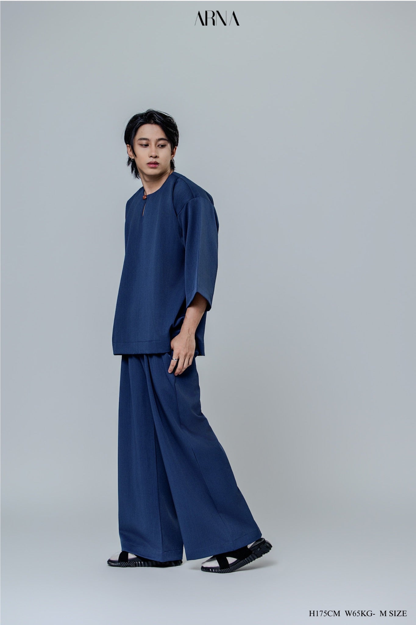 Bentara Baju Melayu in Ash Blue