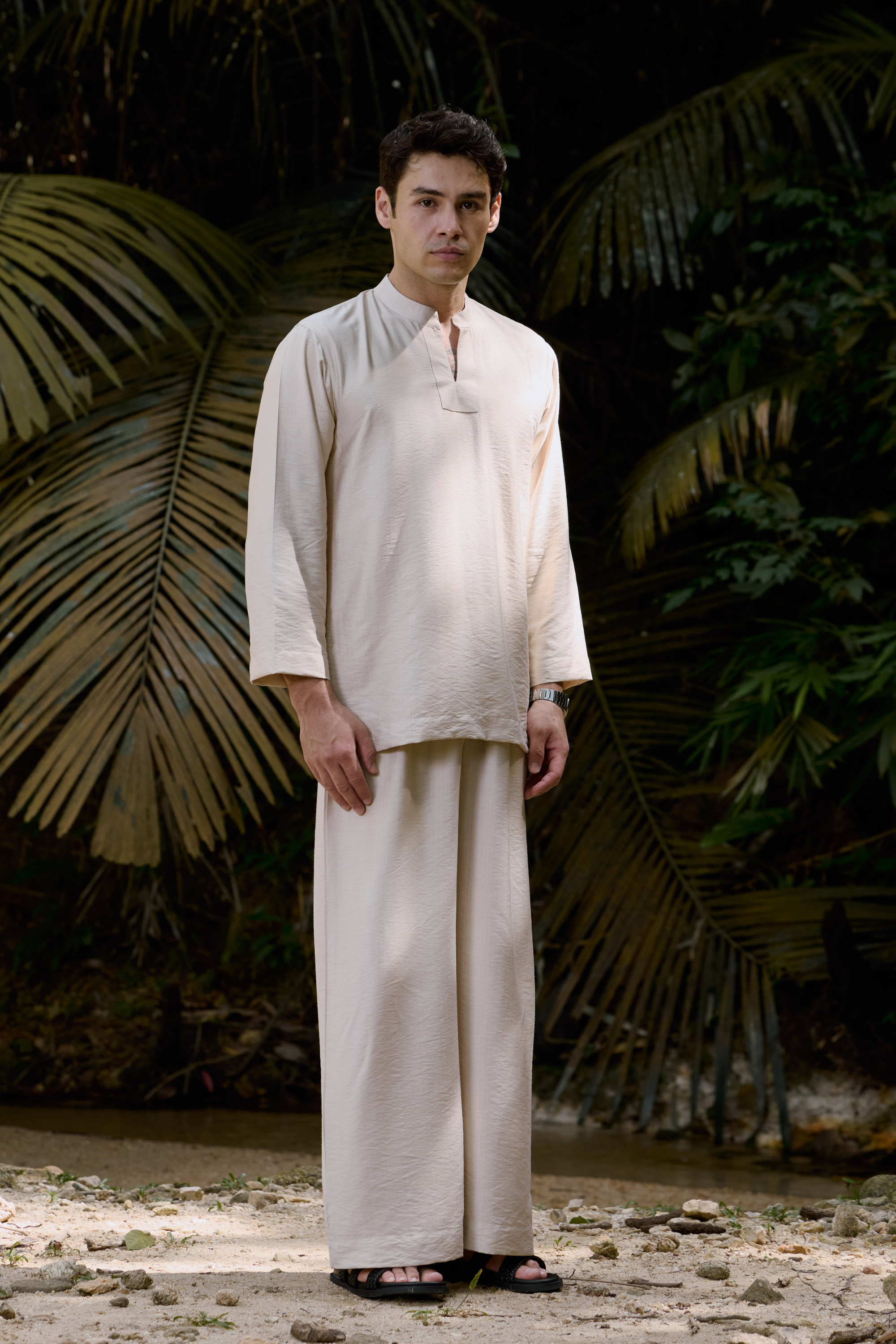 Wiranta Linen Set in Cream