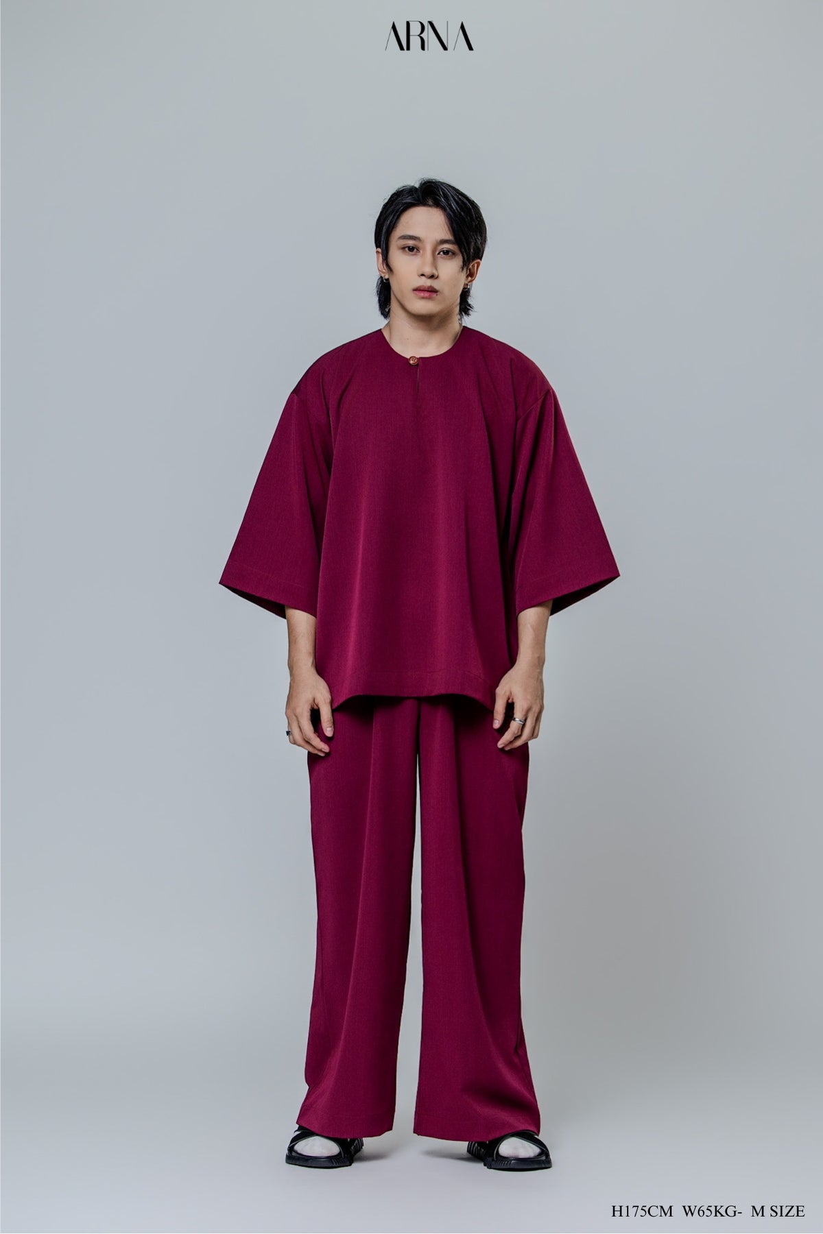 Bentara Baju Melayu in Burgundy