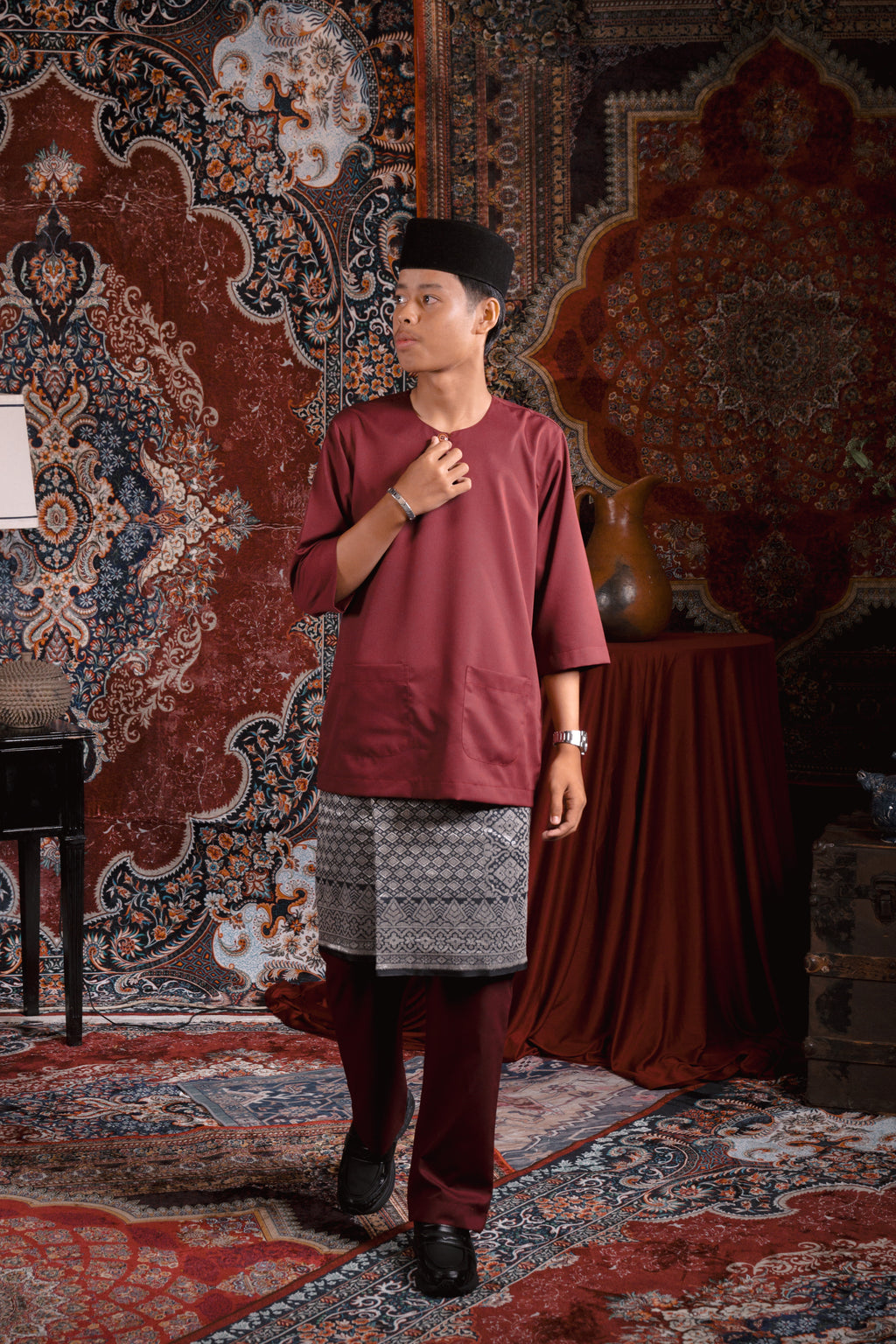 Satria Baju Melayu in Burgundy