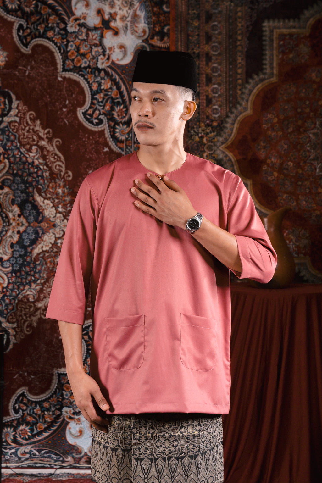 Satria Baju Melayu in Dusty Roses