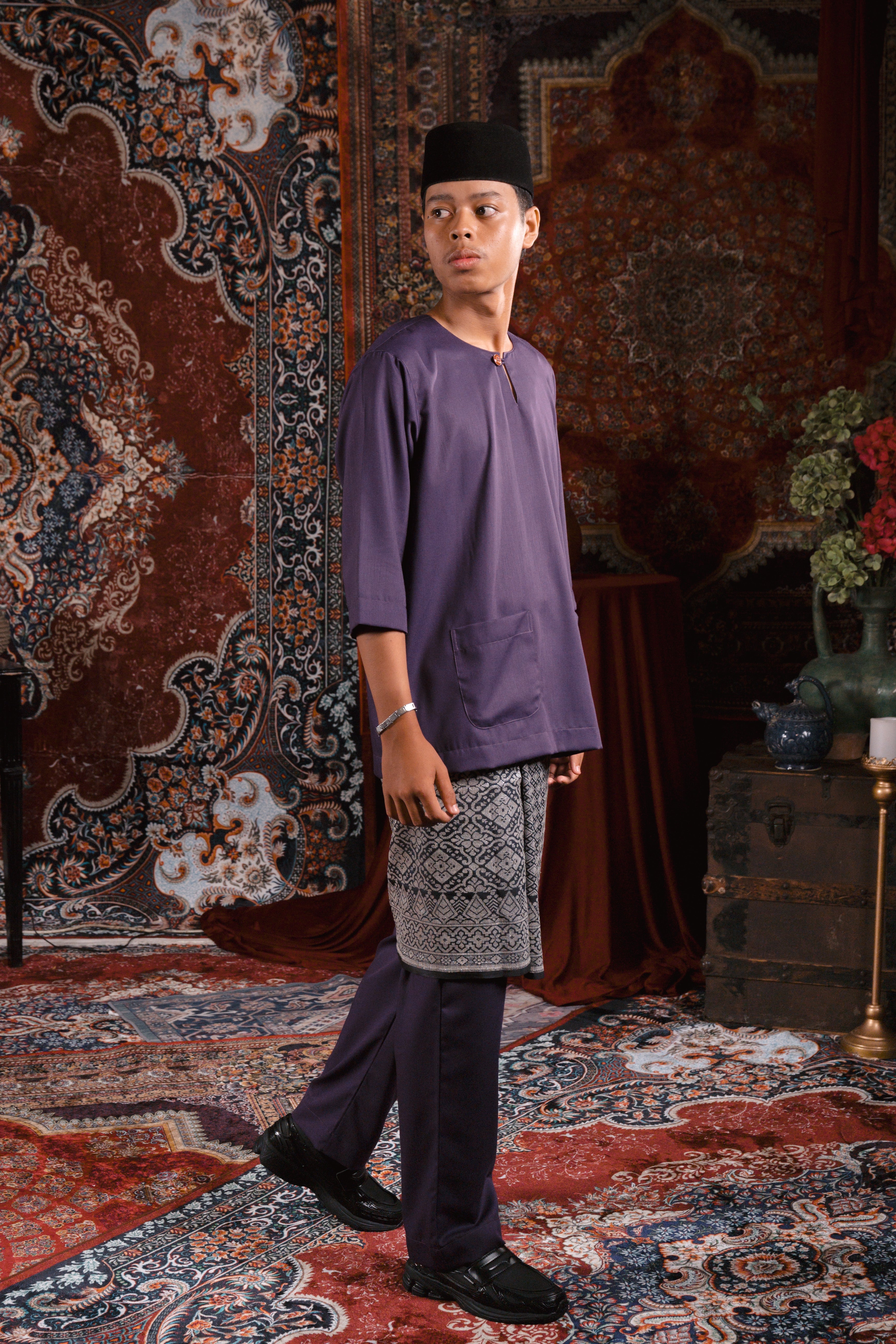 Satria Baju Melayu in Bright Purple